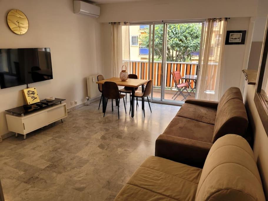 Studio Entre Plages Et Monaco Climatise Parking Рокебрюн — Кап-Мартен Экстерьер фото