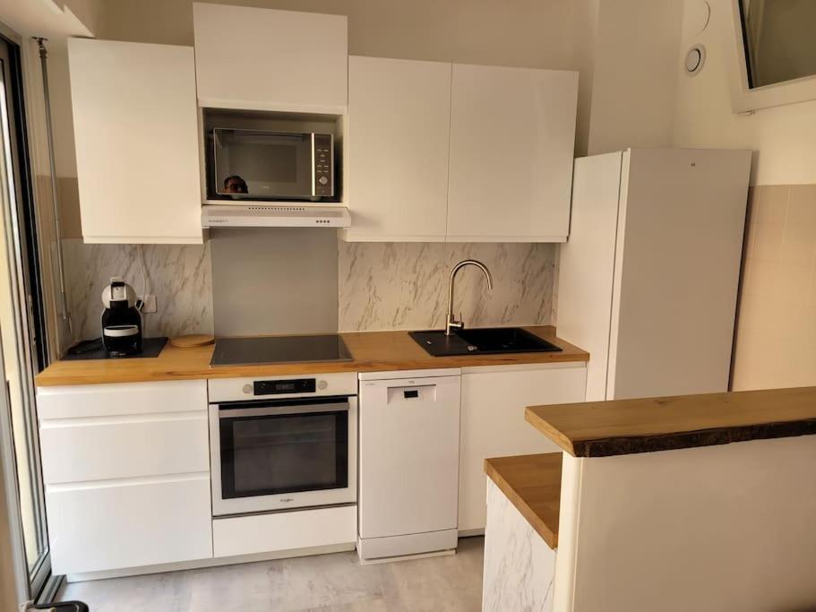 Studio Entre Plages Et Monaco Climatise Parking Рокебрюн — Кап-Мартен Экстерьер фото