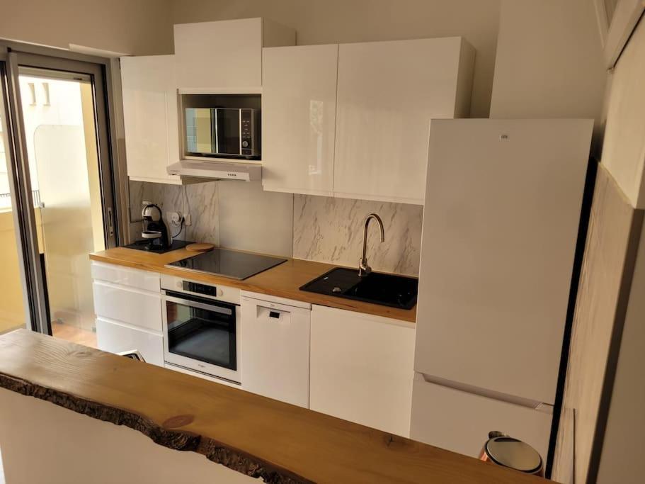 Studio Entre Plages Et Monaco Climatise Parking Рокебрюн — Кап-Мартен Экстерьер фото